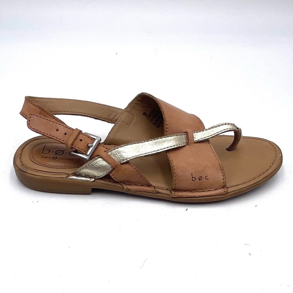 BOC Born Lowery Gold Leather Split Toe Slingback Sandals Size 7